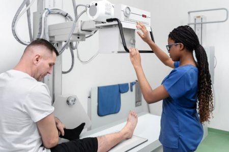 Sua obra hospitalar está realmente segura? O papel da argamassa para sala de raio-x