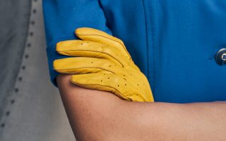 Trabalha com raio-X industrial? Entenda por que usar luvas plumbíferas