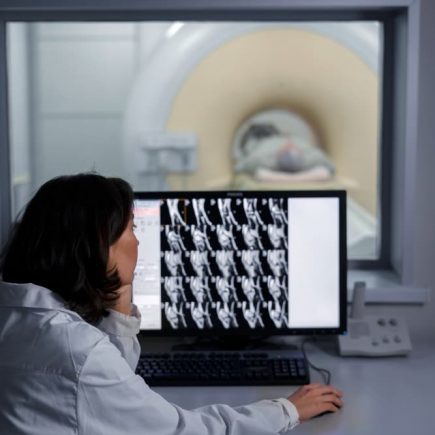 Conheça os visores plumbíferos nacionais e importados da Braga Blindagem